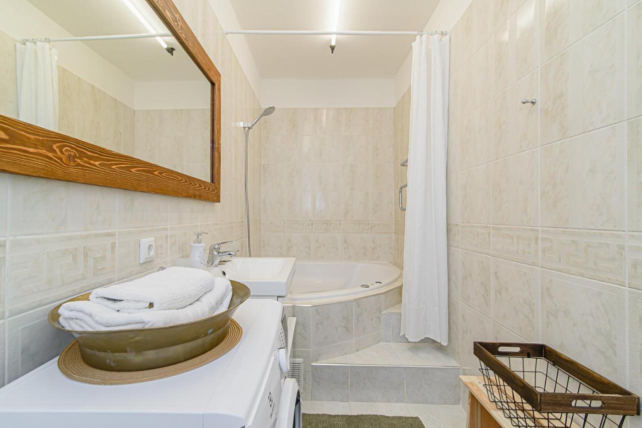 Cozy Studio In The Heart Of Vilnius Old Town Exterior photo